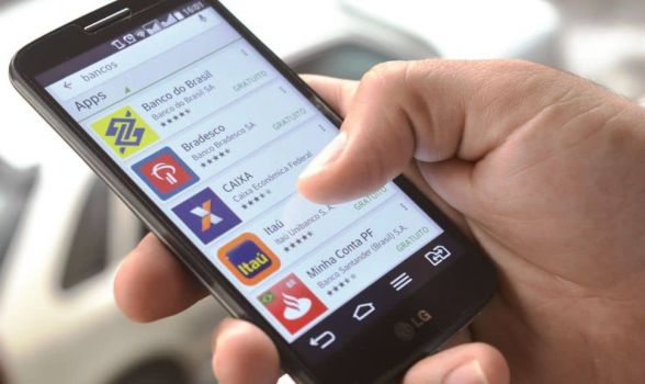 É seguro usar aplicativo do banco no celular? 